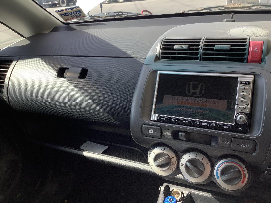 Photo '16' of Honda FIT