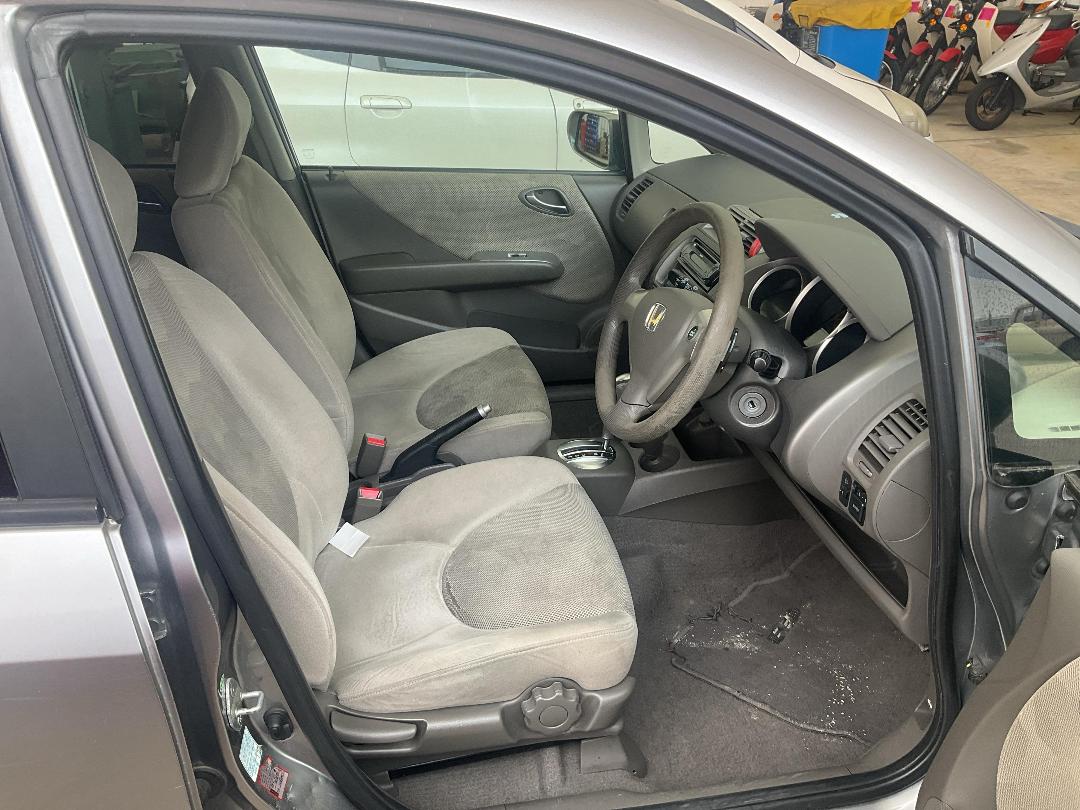 Photo '10' of Honda FIT