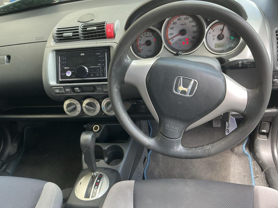 Photo '12' of Honda FIT Photo '12' of Honda FIT