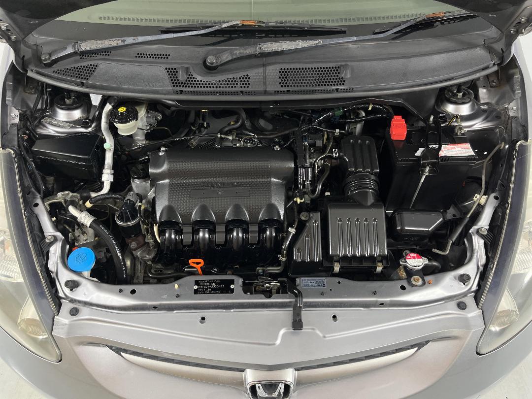 Photo '13' of Honda FIT