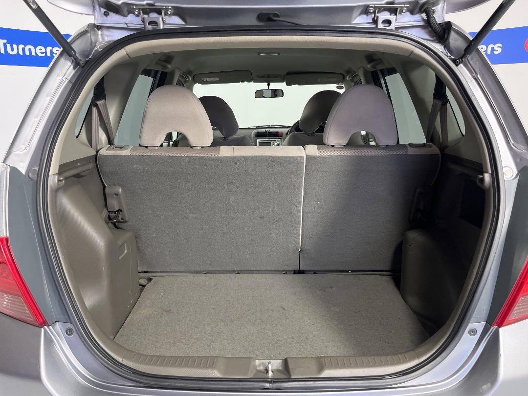 Photo '14' of Honda FIT