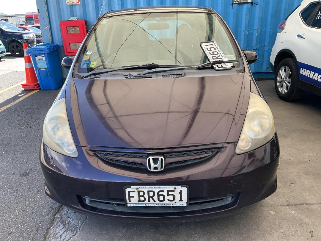 Photo '2' of Honda FIT Photo '2' of Honda FIT