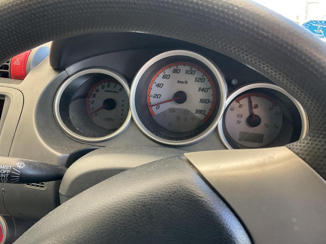 Photo '9' of Honda FIT Photo '9' of Honda FIT