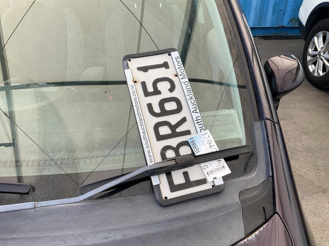 Photo '15' of Honda FIT Photo '15' of Honda FIT