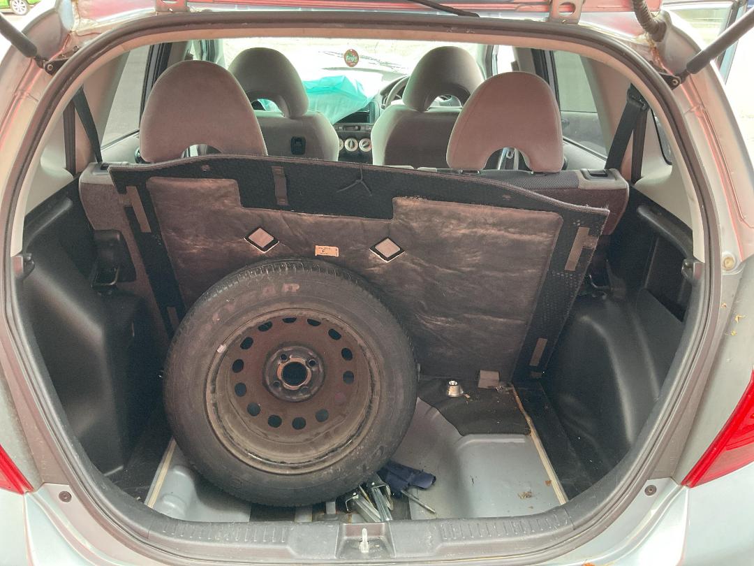 Photo '16' of Honda FIT