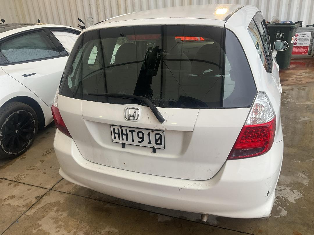 Photo '4' of Honda FIT