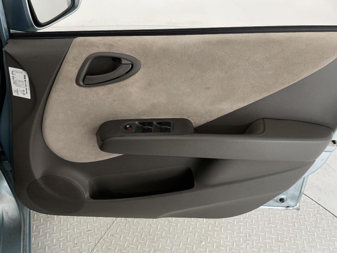 Photo '15' of Honda FIT