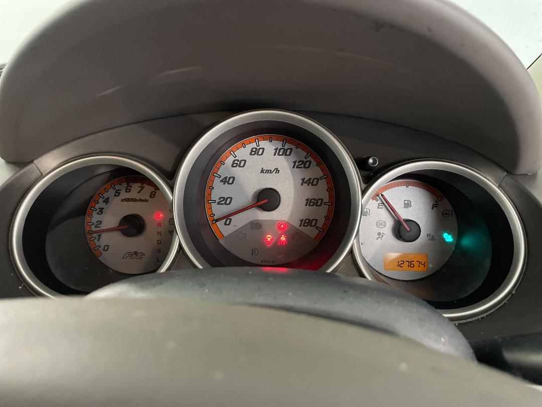 Photo '21' of Honda FIT