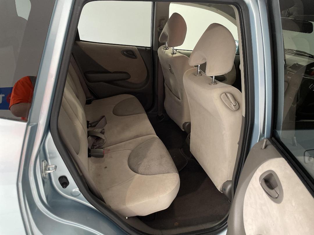 Photo '20' of Honda FIT