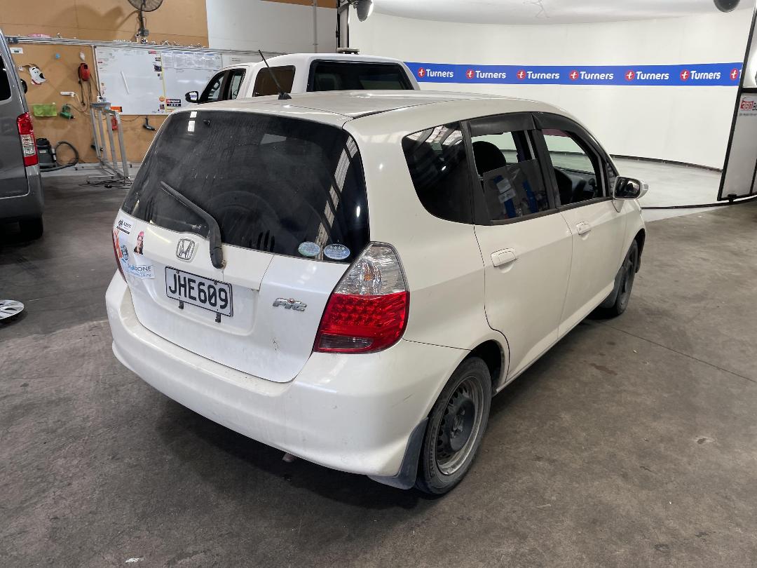 Photo '6' of Honda FIT Photo '6' of Honda FIT