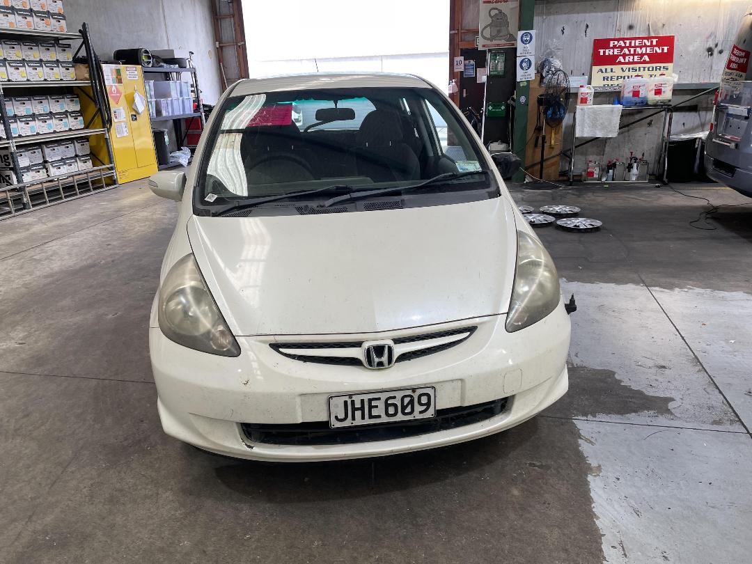 Photo '2' of Honda FIT Photo '2' of Honda FIT