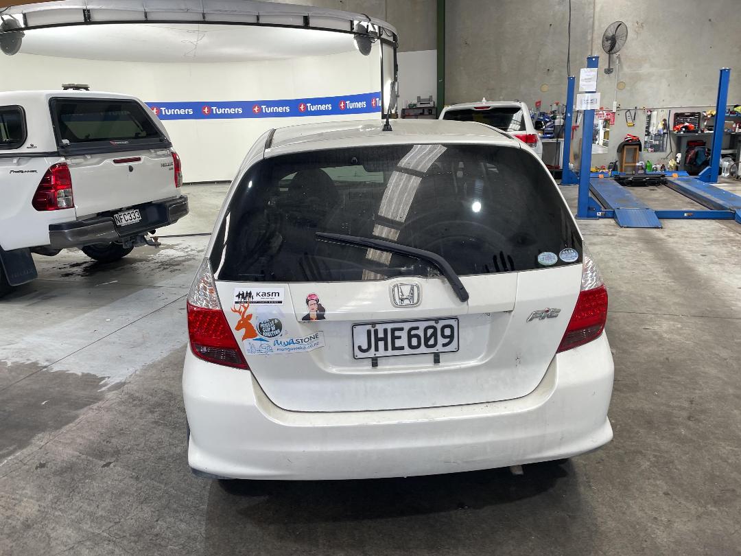 Photo '5' of Honda FIT Photo '5' of Honda FIT