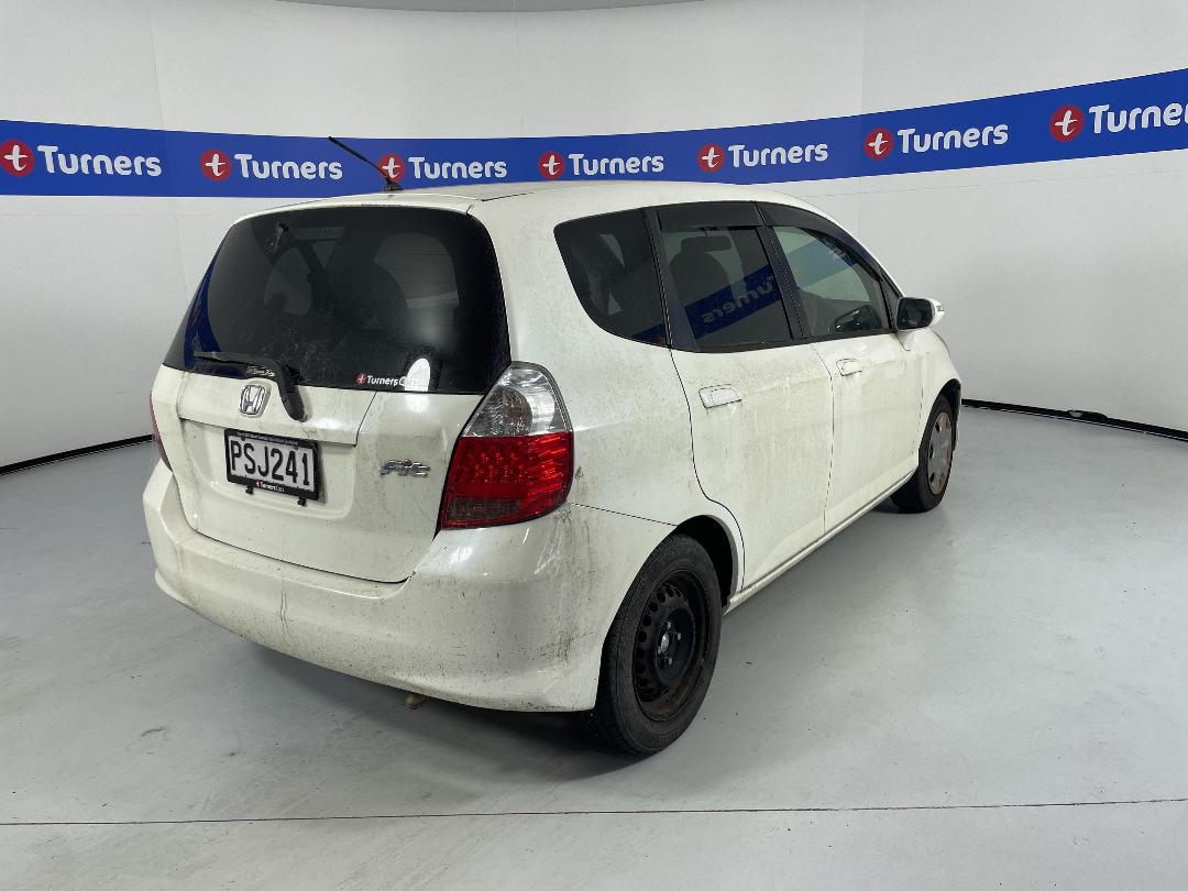 Photo '7' of Honda FIT Photo '7' of Honda FIT