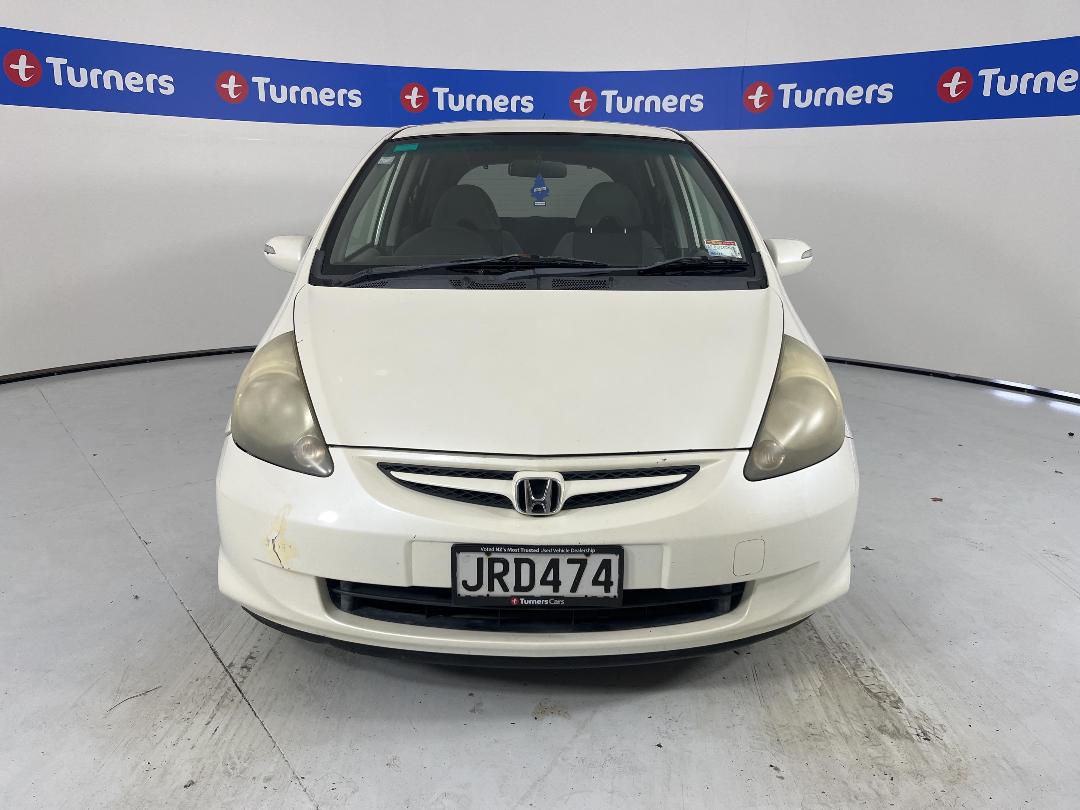 Photo '2' of Honda FIT Photo '2' of Honda FIT