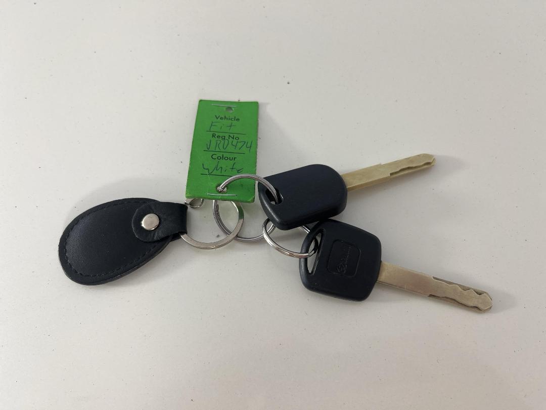 Photo '22' of Honda FIT Photo '22' of Honda FIT