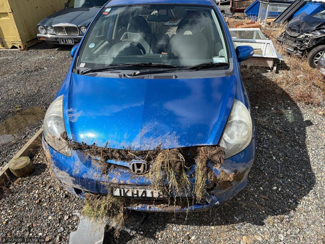 Photo '8' of Honda FIT