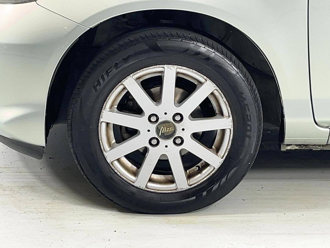 Photo '10' of Honda FIT