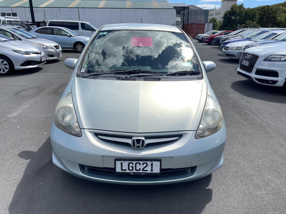 Photo '2' of Honda FIT