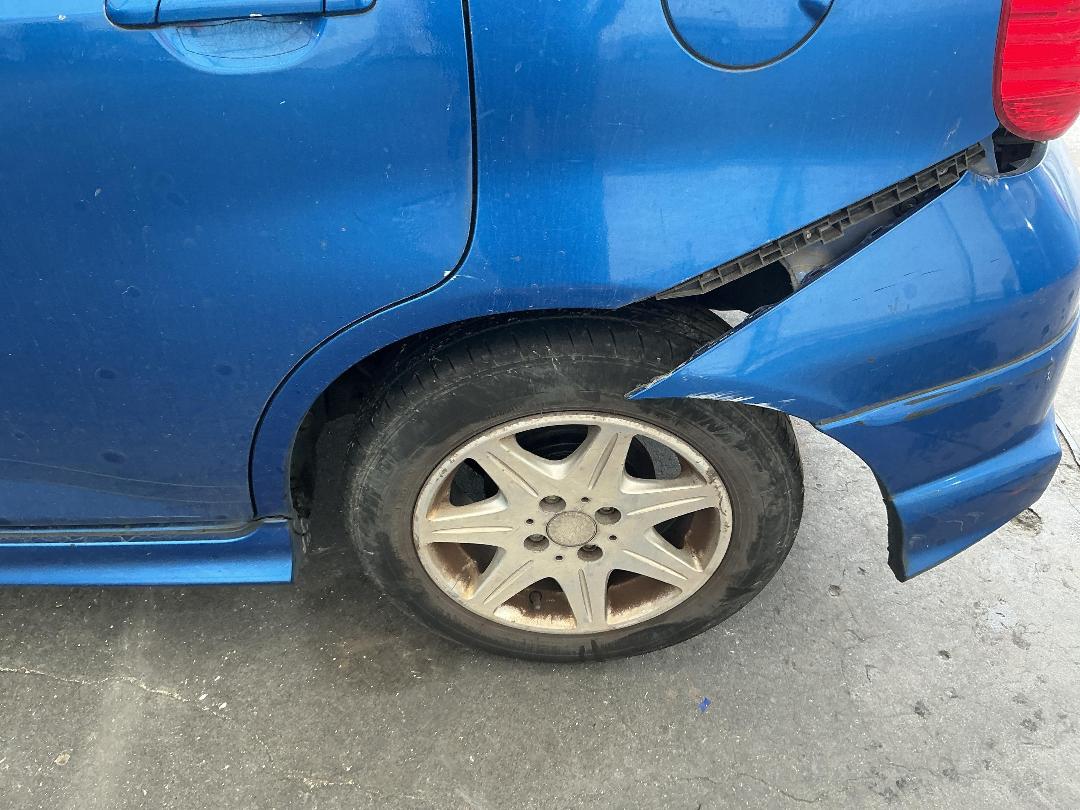 Photo '18' of Honda FIT Photo '18' of Honda FIT