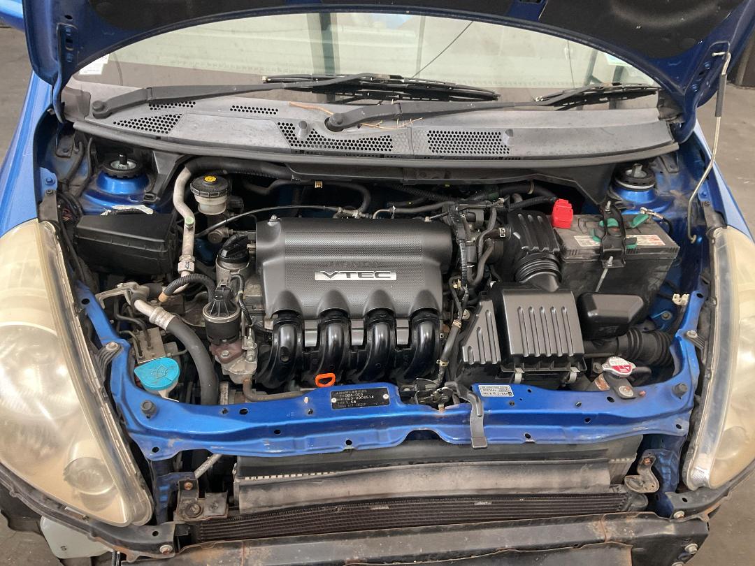 Photo '17' of Honda FIT 1.5W Photo '17' of Honda FIT 1.5W