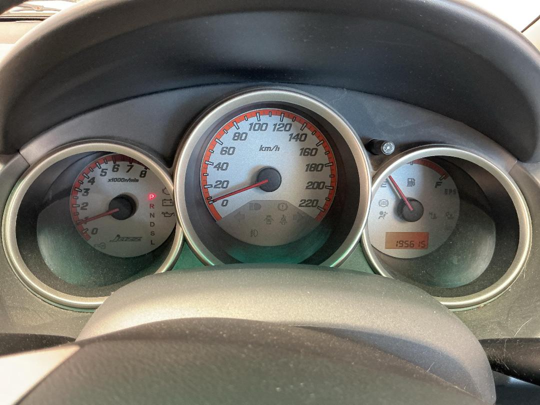 Photo '9' of Honda Jazz I Photo '9' of Honda Jazz I