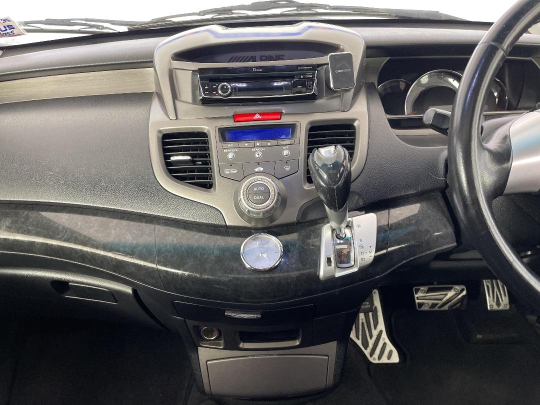 Photo '18' of Honda Odyssey Photo '18' of Honda Odyssey