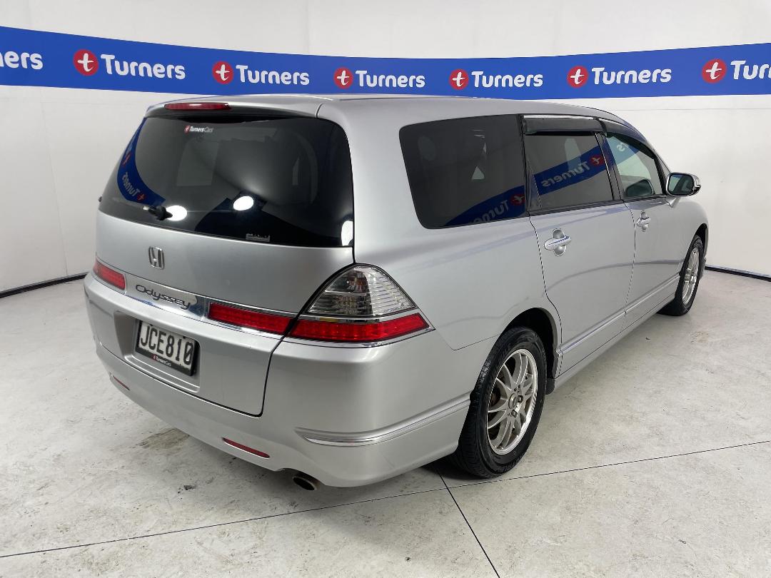 Photo '7' of Honda Odyssey