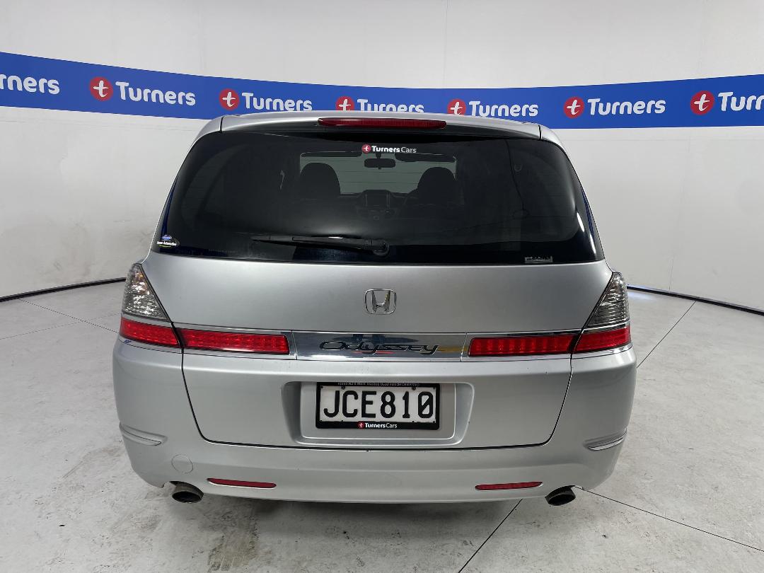 Photo '6' of Honda Odyssey