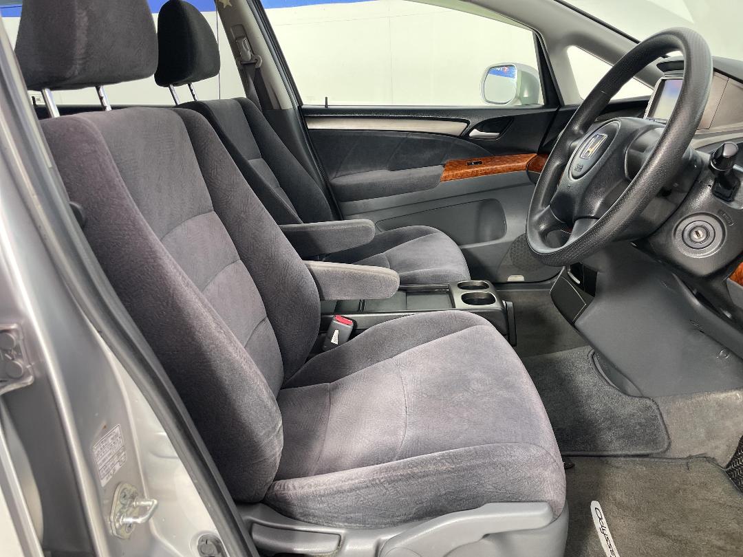 Photo '16' of Honda Odyssey