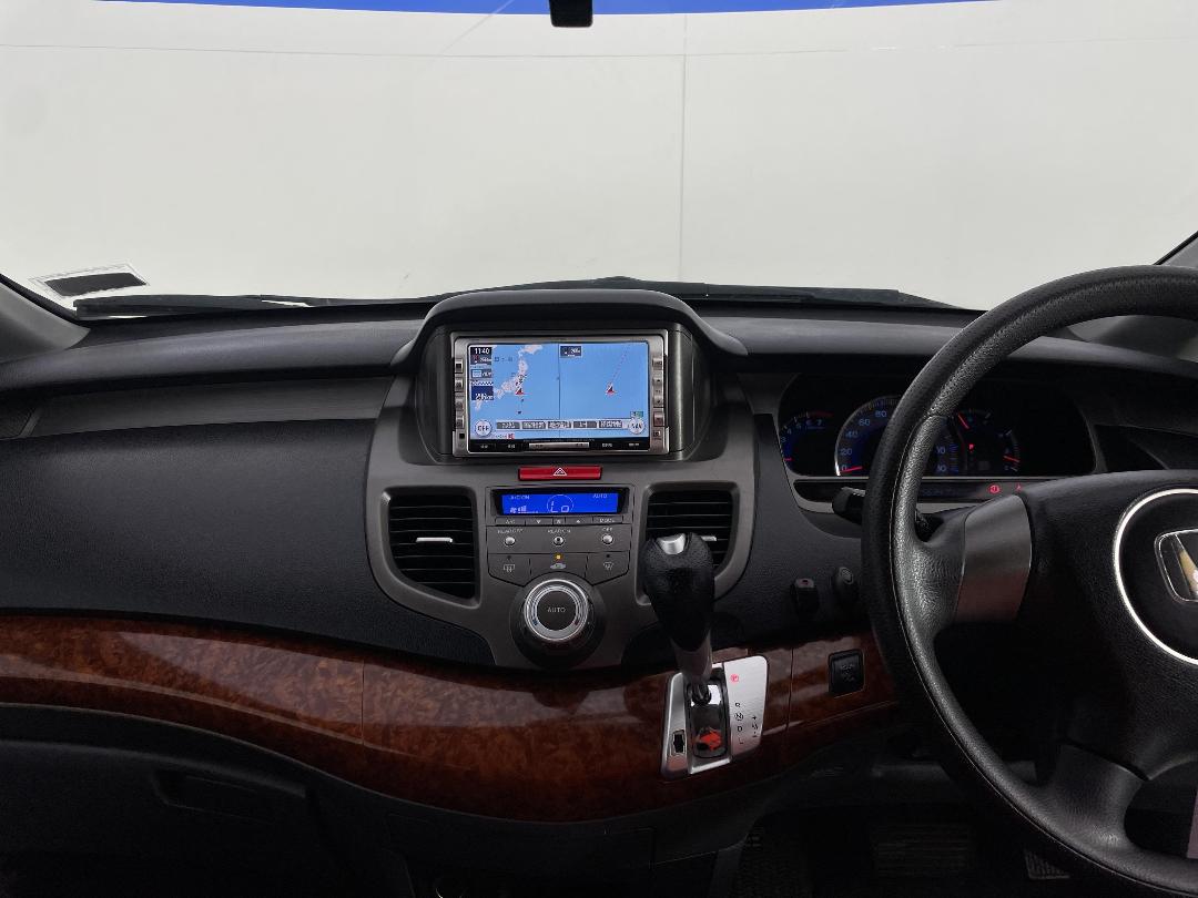 Photo '17' of Honda Odyssey