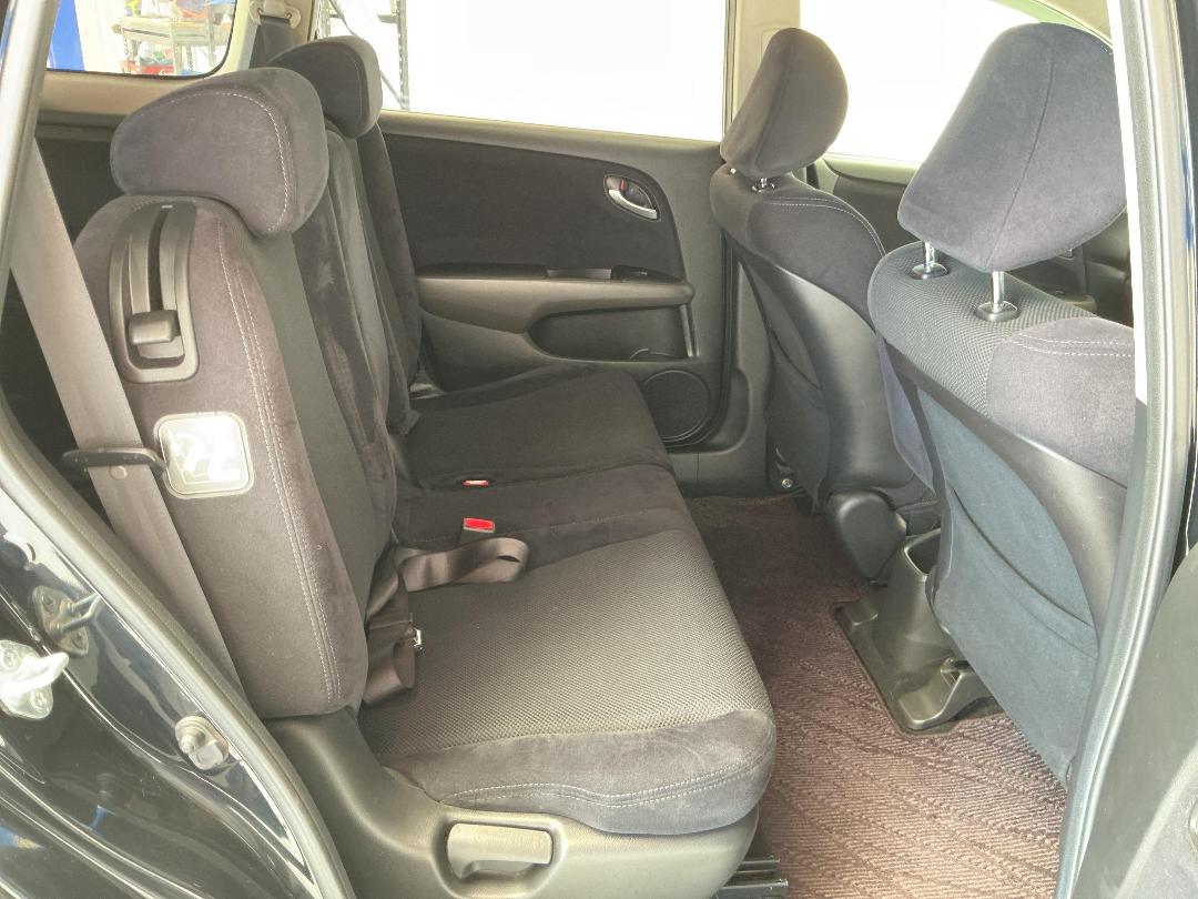 Photo '20' of Honda Stream