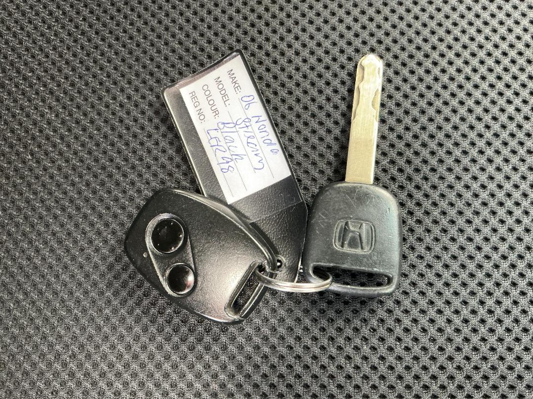 Photo '22' of Honda Stream