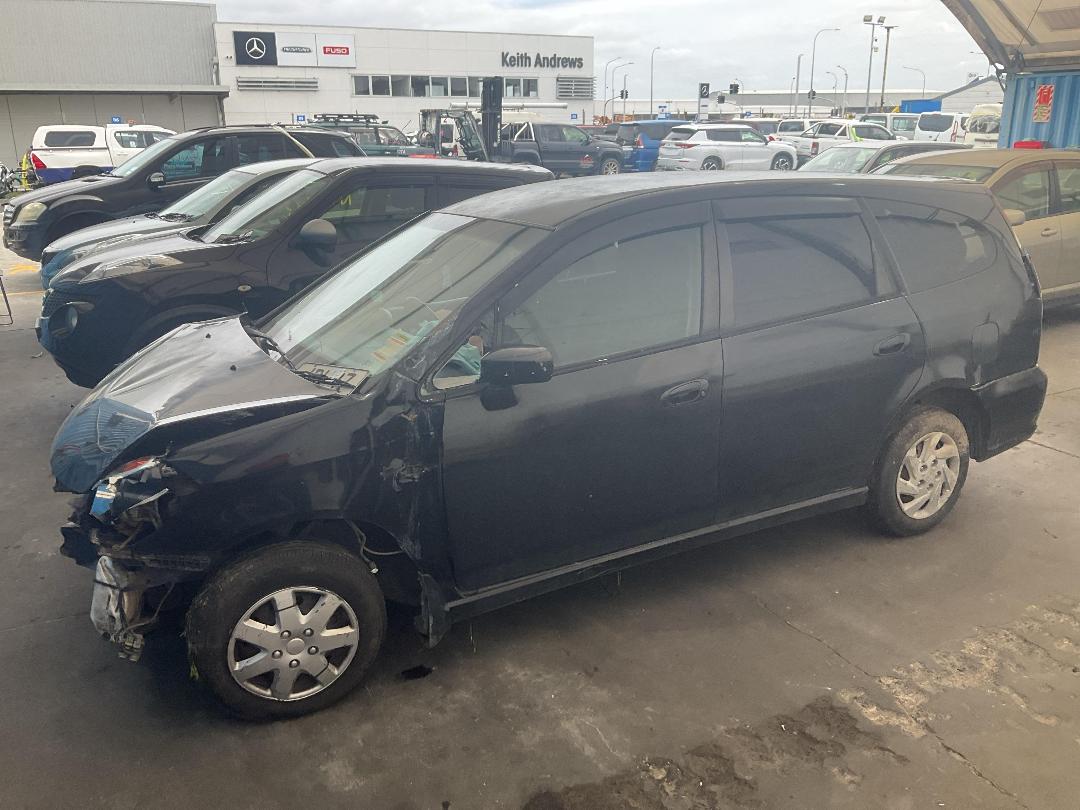 Photo '6' of Honda Stream Photo '6' of Honda Stream