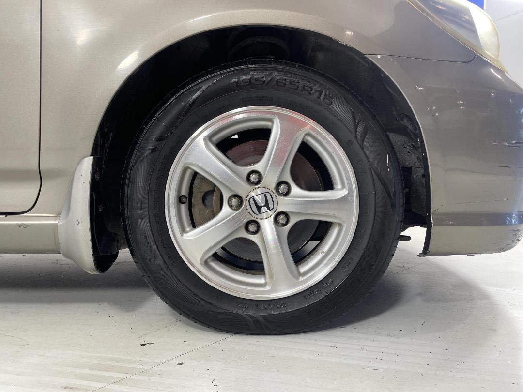 Photo '9' of Honda Stream