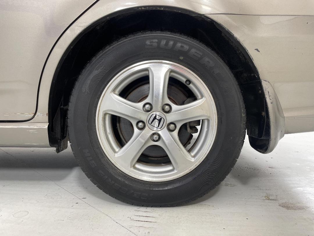 Photo '11' of Honda Stream