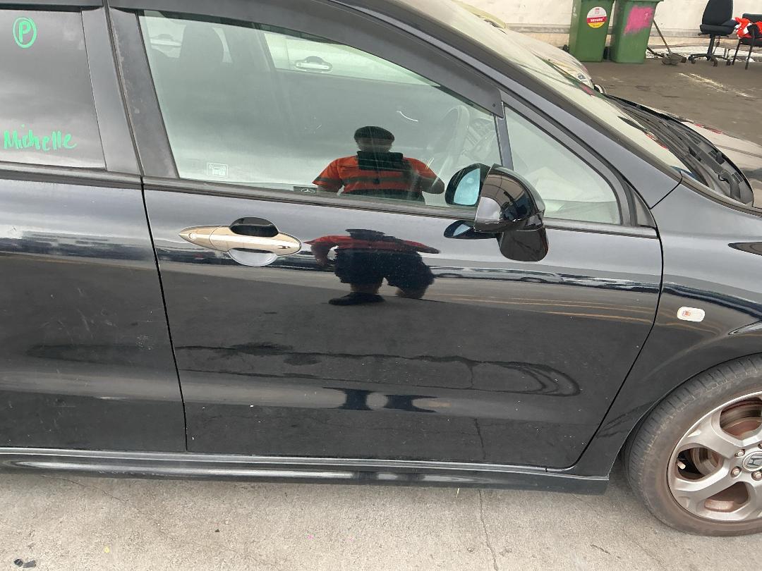 Photo '3' of Honda Stream RSZ