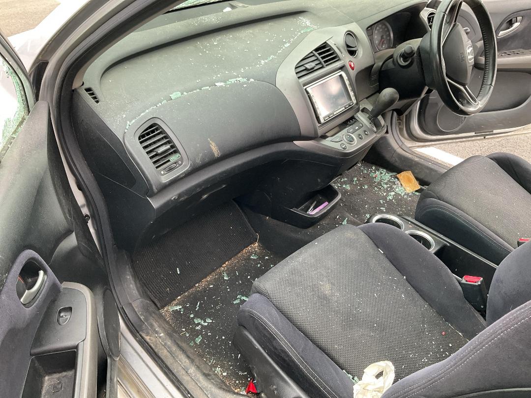 Photo '11' of Honda Stream RSZ Photo '11' of Honda Stream RSZ