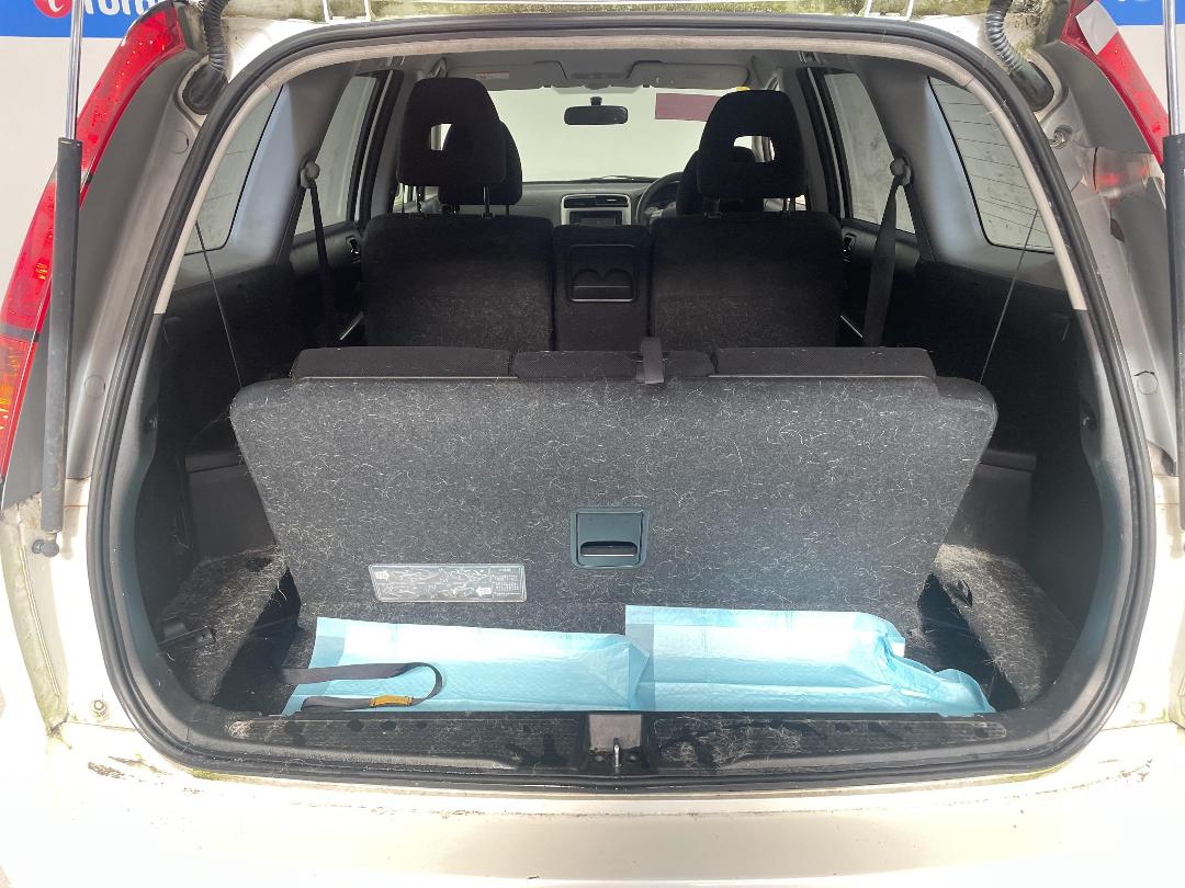 Photo '12' of Honda Stream