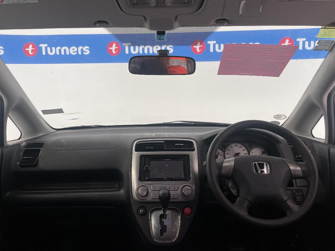 Photo '15' of Honda Stream