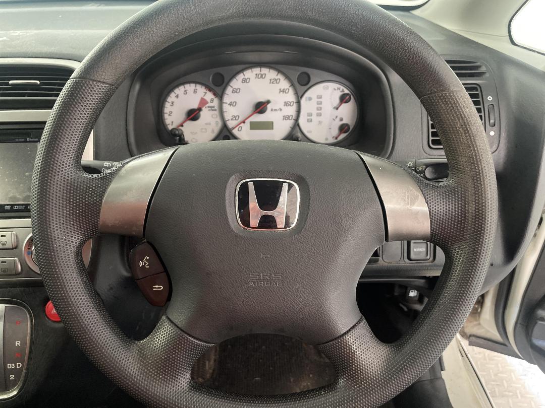 Photo '24' of Honda Stream