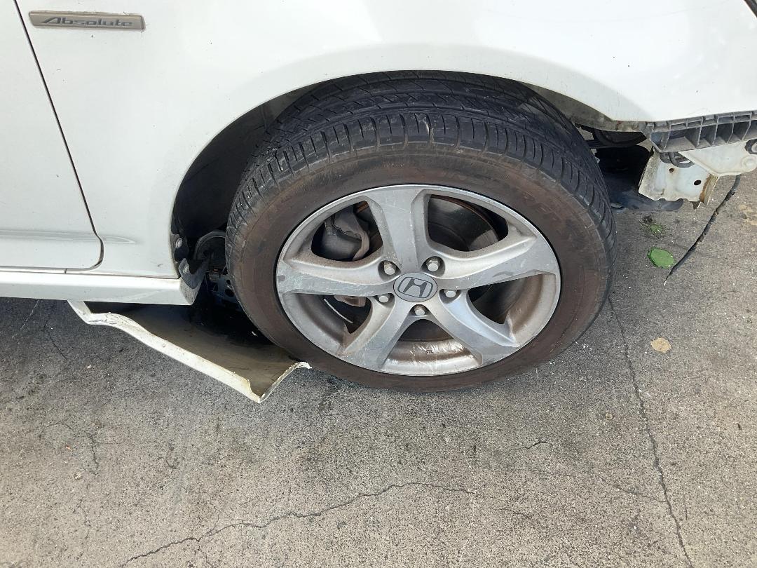 Photo '2' of Honda Stream Absolute