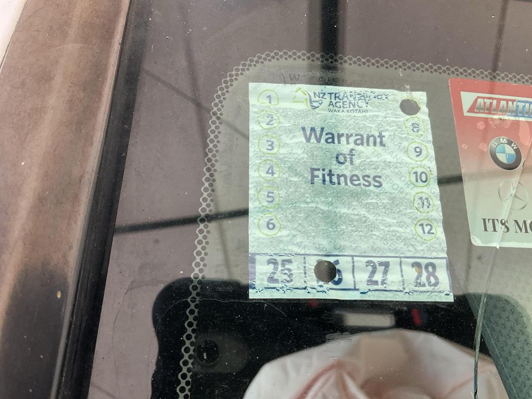 Photo '32' of Honda Stream Absolute