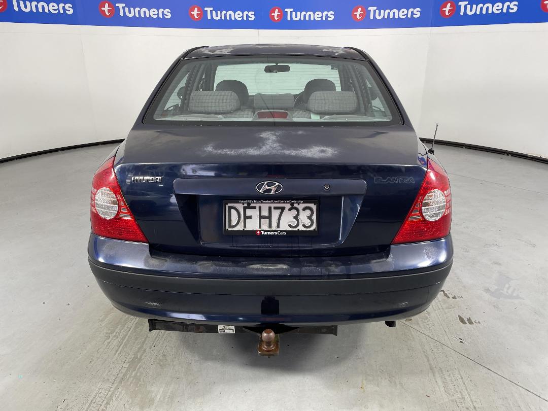 Photo '6' of Hyundai Elantra