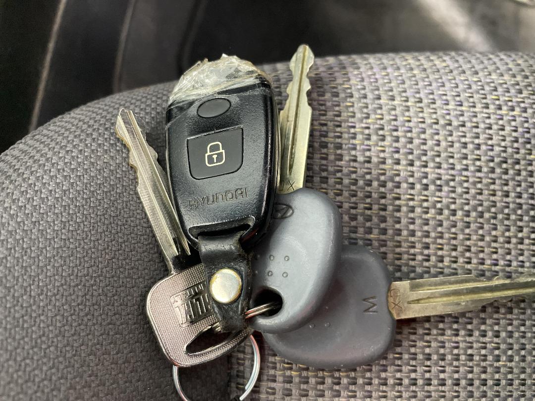 Photo '22' of Hyundai Elantra