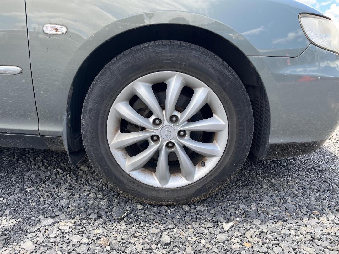 Photo '7' of Hyundai Grandeur V6