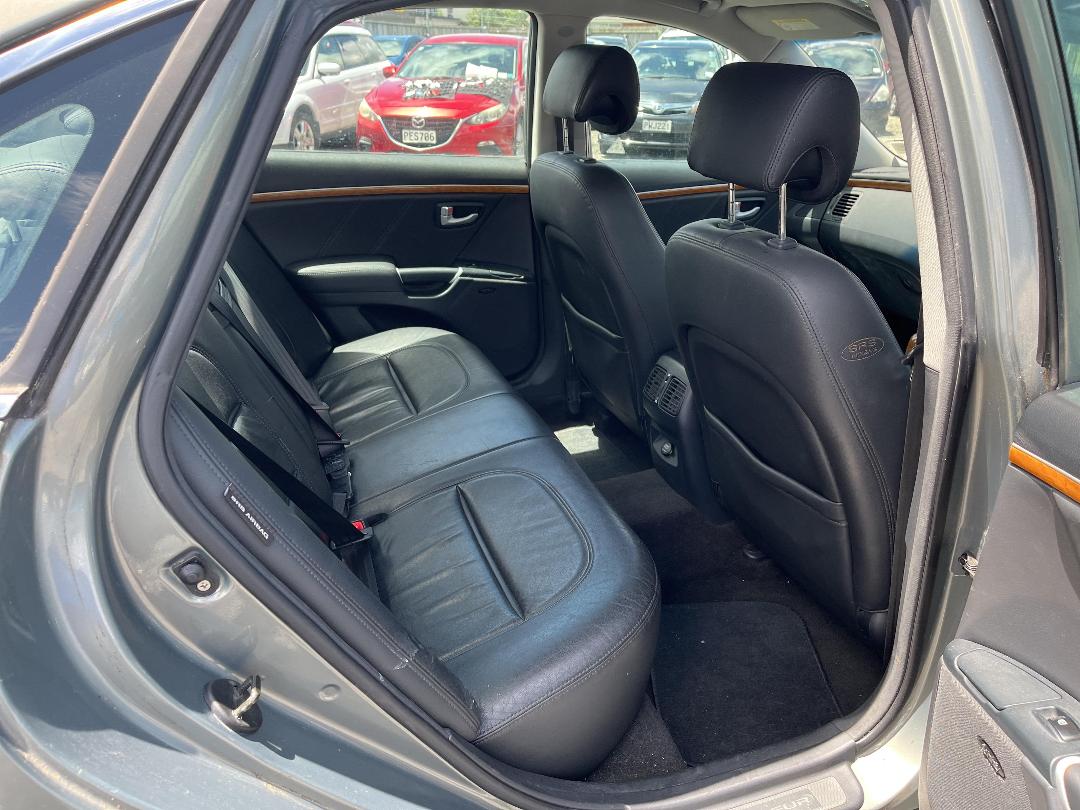 Photo '18' of Hyundai Grandeur V6