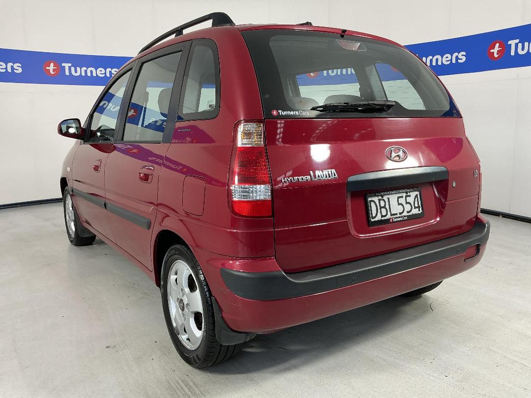 Photo '5' of Hyundai Lavita Photo '5' of Hyundai Lavita