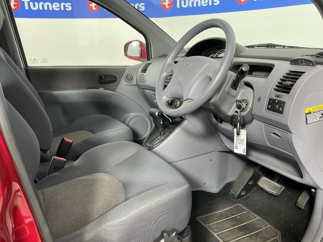 Photo '16' of Hyundai Lavita Photo '16' of Hyundai Lavita