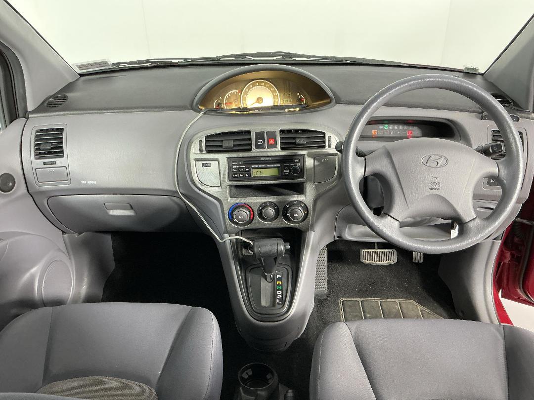 Photo '17' of Hyundai Lavita Photo '17' of Hyundai Lavita