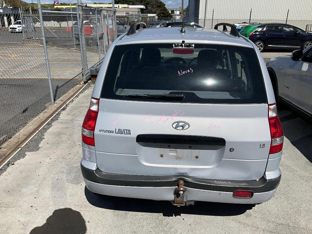 Photo '12' of Hyundai Lavita GLS Photo '12' of Hyundai Lavita GLS